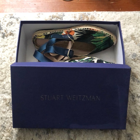 Stuart Weitzman Green Botanic Jacquard Shoe - Picture 5 of 5